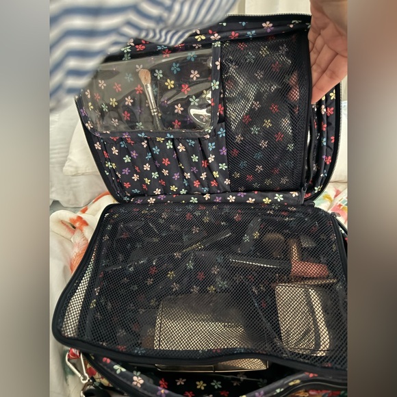 Vera Bradley Grand Vanity Case in Butterfly By - Picture 5 of 7